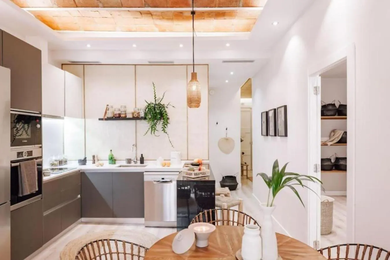 Zongo - 2 Bedroom In Eixample Dreta Barcelona Apartment